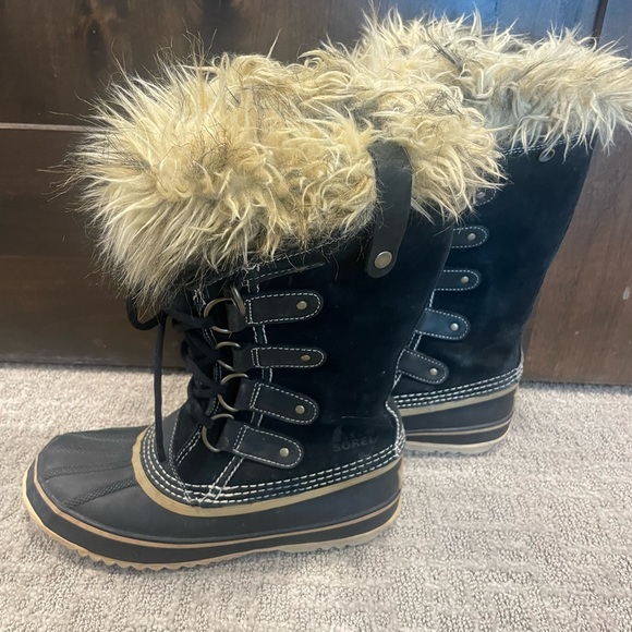 Sorel Joan of Arctic boots-Size 7 - Picture 2 of 5